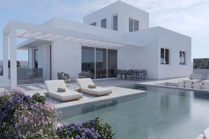Villa for sale in Costa Teguise, Lanzarote. 